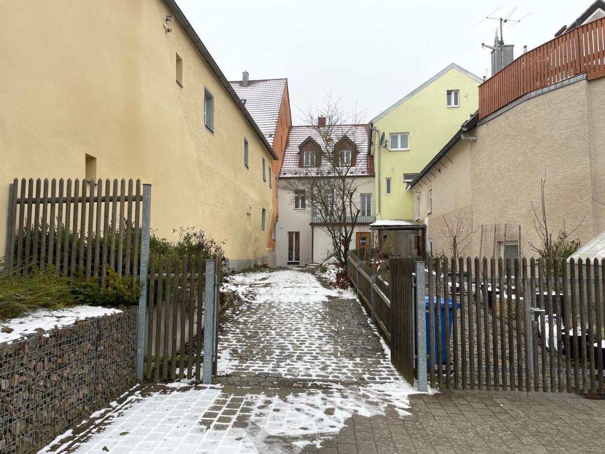 Voh Mitten In Vohenstrauss, Smart-tv, Parkplatz Apartment *